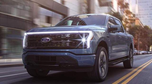 فورد F-150 لايتنينج