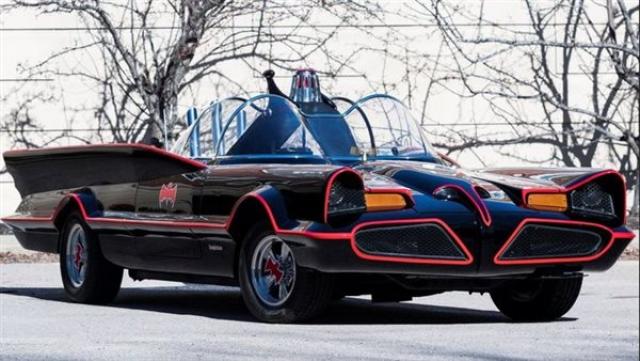 سيارة Lincoln Batmobile