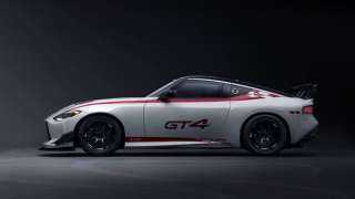 نيسان تكشف عن سيارة السباق الرياضية Z GT4