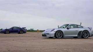 مانيوال ضد أوتوماتيك.. سباق يجمع نسختي بورشه 911 GT3