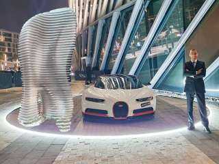 بناية بوغاتي الفاخرة في دبي تحتوي على مصعد سيارات