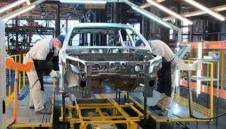 تراجع إنتاج السيارات في بريطانيا لأول مرة منذ 7 أشهر