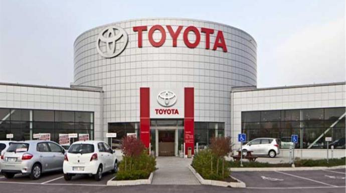 الفضائح تقلص مبيعات مجموعة تويوتا موتور في بداية العام الجديد