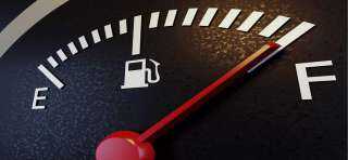 12 حيلة توفر لك حتى أكثر من 50% من تانك البنزين في سيارتك