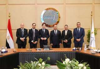مصر:التوسع في توطين  صناعات الاتوبيسات الكهربائية  في مصر و  تصنيع شواحن الاتوبيسات الكهربائية