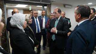 وزير المالية للعاملين بالضرائب :سهِّلوا على الممولين.. وحسِّنوا الخدمة.. واعملوا على تغيير الواقع لتحفيزهم على المنافسة