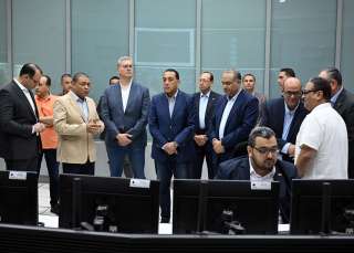 رئيس الوزراء يتابع من مركز التحكم في الشبكة القومية للغاز الطبيعي جاهزية الشبكة وتأمين الإمدادات
