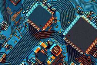 برلين: إشارات أولى على التهدئة من الصين في أزمة توريد أشباه الموصلات