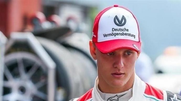 السائق الألماني ميك شوماخر يرحل عن فريق ألباين