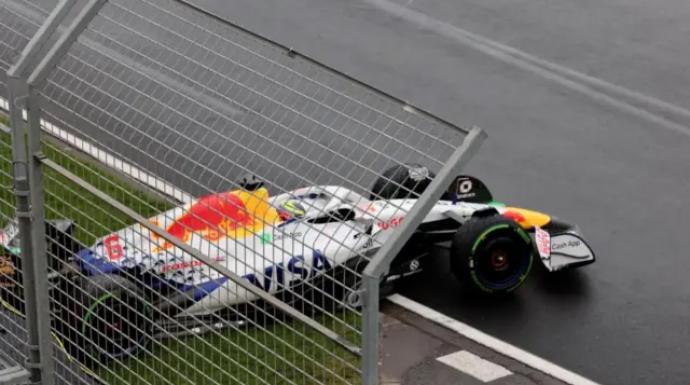 بياستري ينفي مساعدة نوريس للفوز ببطولة العالم لسباقات سيارات فورمولا-1 قبل سباق جائزة قطر