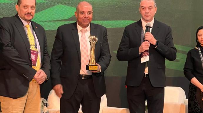 تكريم نخبة من المؤثرين والإعلاميين بقطاع السيارات خلال قمة EVs Electrify Egypt 2025