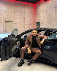 سيارة عمر كمال الجديدة تشعل السوشيال ميديا.. لوتس إميرا بقوة 400 حصان وسعر صادم