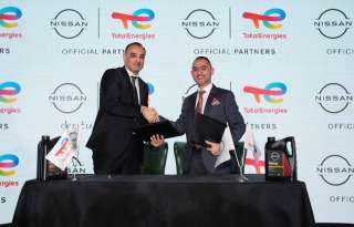 شراكة استراتيجية بين نيسان مصر وتوتال إنرجيز لتعزيز حلول التصنيع المحلي لزيوت المحركات الأصلية