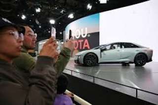 تويوتا تحافظ على صدارتها العالمية في سوق السيارات وتوسع الفارق مع فولكسفاغن