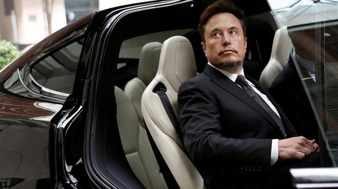”تسلا” تسجل أول تراجع سنوي في الإيرادات