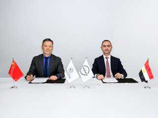 نيسان مصر توقع اتفاقية مع دونج فنج(DFL) لتوزيع وتسويق سيارات فينوشيا Venucia   في مصر،