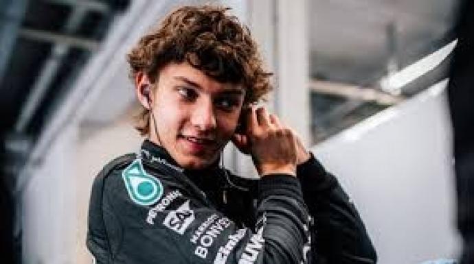 فورمولا واحد: أنتونيلي يخرج سالما من حادث سير