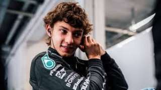 فورمولا واحد: أنتونيلي يخرج سالما من حادث سير