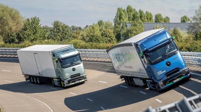 ”مرسيدس” تعتزم بيع حصة من أسهم ”دايملر تراك” للشاحنات