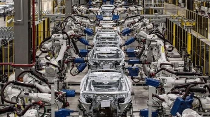 السيارات الكهربائية تهيمن على إنتاج السيارات في شرق ألمانيا