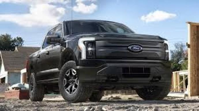 فورد تستعد لإنتاج أول شاحنة كهربائية باستخدام المنصة الجديدة يو.إي.في