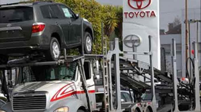 إدارة أمريكية :تويوتا موتور تستدعي 4374 مركبة للتحديث