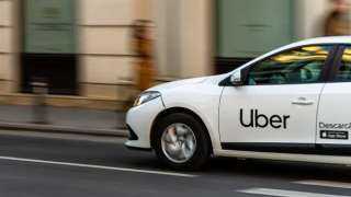 أوبر تعتزم شراء شركة سبوت هيرو لإضافة تطبيق لحجز أماكن انتظار السيارات