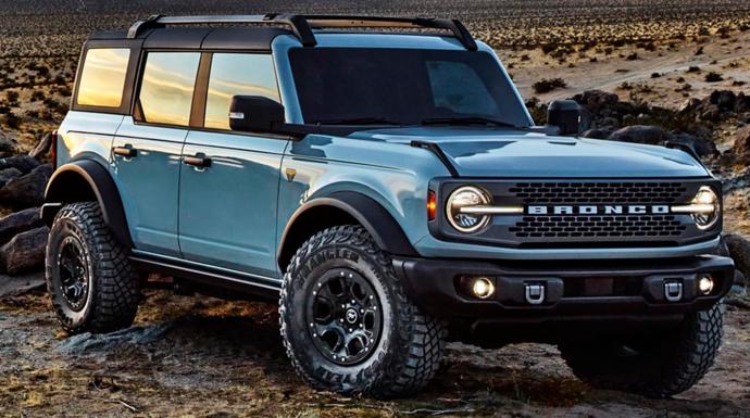 فورد تستدعي 74ر1 مليون من سياراتها بسبب أعطال في شاشات كاميرا الرؤية الخلفية