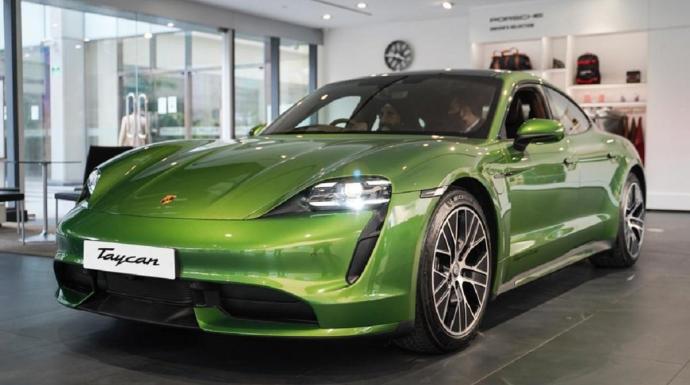 بورشه تسجل تراجعا في الأرباح بنسبة 4ر91%