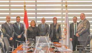 وزير الاستثمار يبحث مع العضو المنتدب لشركة جنرال موتورز تعميق التصنيع المحلي وزيادة الاستثمارات والتصدير