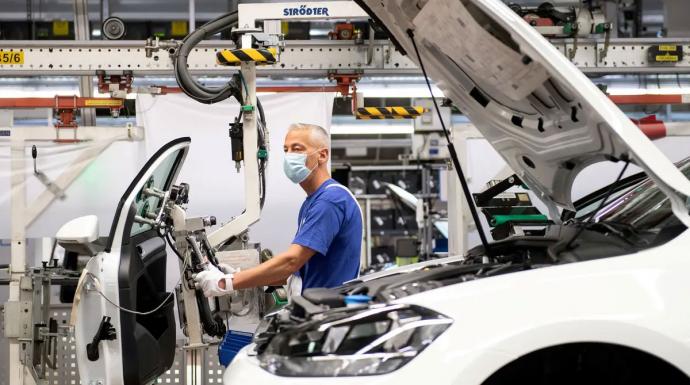 ارتفاع إنتاج السيارات في التشيك مطلع العام الجاري