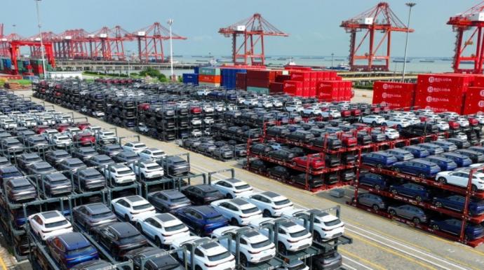 تحليل: واردات السيارات الصينية للاتحاد الأوروبي تتجاوز لأول مرة صادرات أوروبا إلى الصين