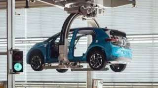 فولكس فاجن تستدعي 94 ألف سيارة كهربائية عالمياً بسبب خلل فني قد يشعل حريقا