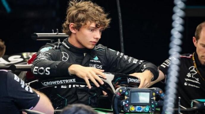 جائزة اليابان الكبرى: أنتونيلي يحرز المركز الاول ويصبح أصغر سائق يتصدر بطولة العالم