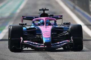 فريق ألبين لفورمولا- 1 ينفي إدعاءات التفرقة بين سائقيه جاسلي وكولابينتو