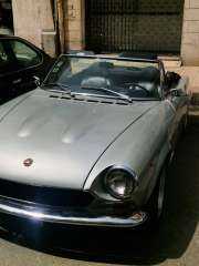 السيارات الكلاسيكيه تحكي ذكريات الزمن الجميل في شوراع القاهره