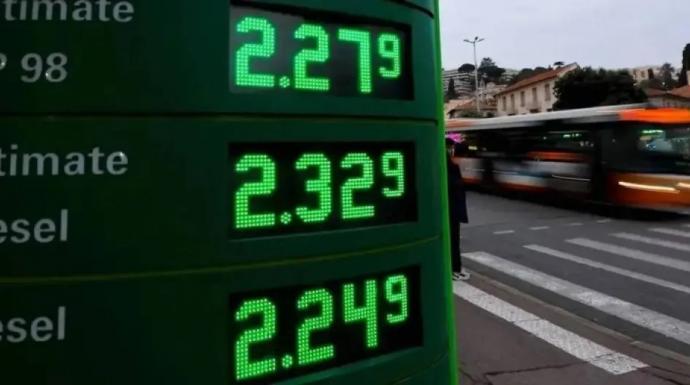 قطاع النقل الألماني يحذر من أزمة تكاليف ويدعو الحكومة للتحرك