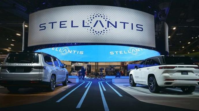 ستيلانتس تسجل زيادة 12% في الشحنات خلال الربع الأول