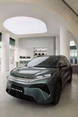 BYD تعزز حضورها في مصر بإطلاق ATTO 8 SUV العائلية ب7 مقاعد بتقنيات DM-i وأنظمة أمان متطورة