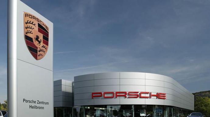 بورشه تسجل تراجعا في الأرباح بنسبة نحو 25% في الربع الأول من 2026