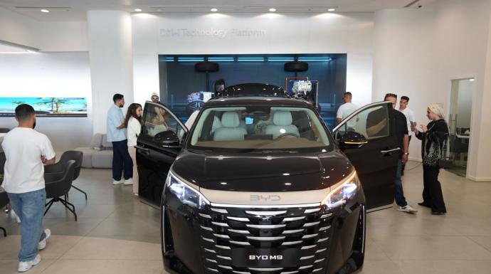 BYD  تعزز حضورها في  مصر  بطرح طرازي BYD Sealion 5 وBYD M9
